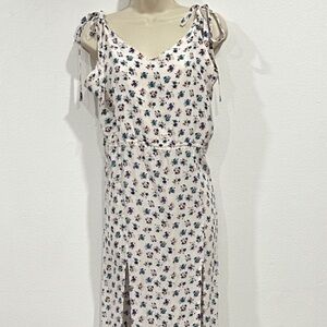 Stone Cold Fox Floral Maxi Dress in Cream and Blue🦋